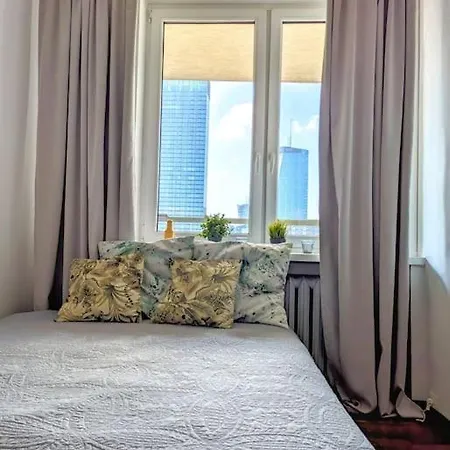 2-rm. Skyline View. Center. Apartment *
