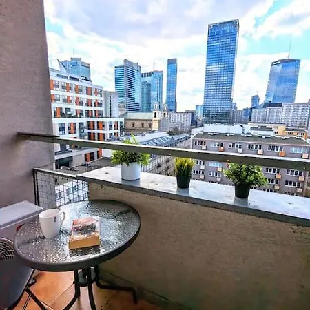 2-rm. Skyline View. Center. * Warschau
