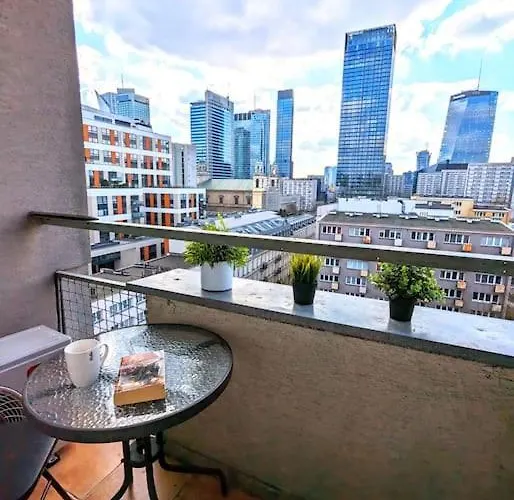 2-rm. Skyline View. Center. * ורשה